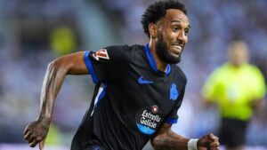 aubameyang sensasi - ilustrasi berita Aubameyang sensasi di LaLiga: 'Aurameyang' jadi andalan Deportivo di usia 37