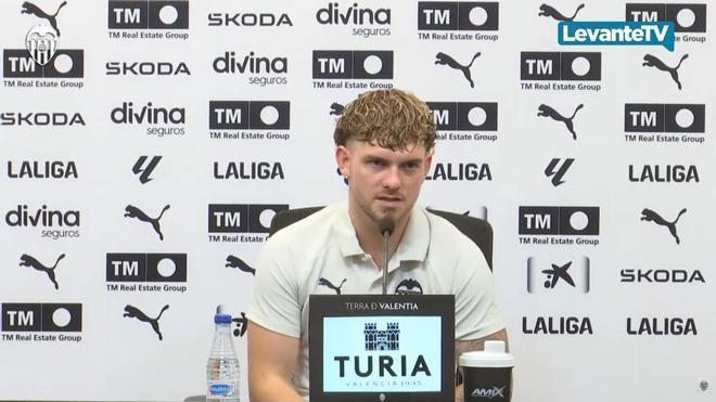rioja absen valencia Rioja absen Valencia, Corberán harus cari opsi menjelang… rioja absen valencia - ilustrasi berita Rioja absen Valencia, Corberán harus cari opsi menjelang laga